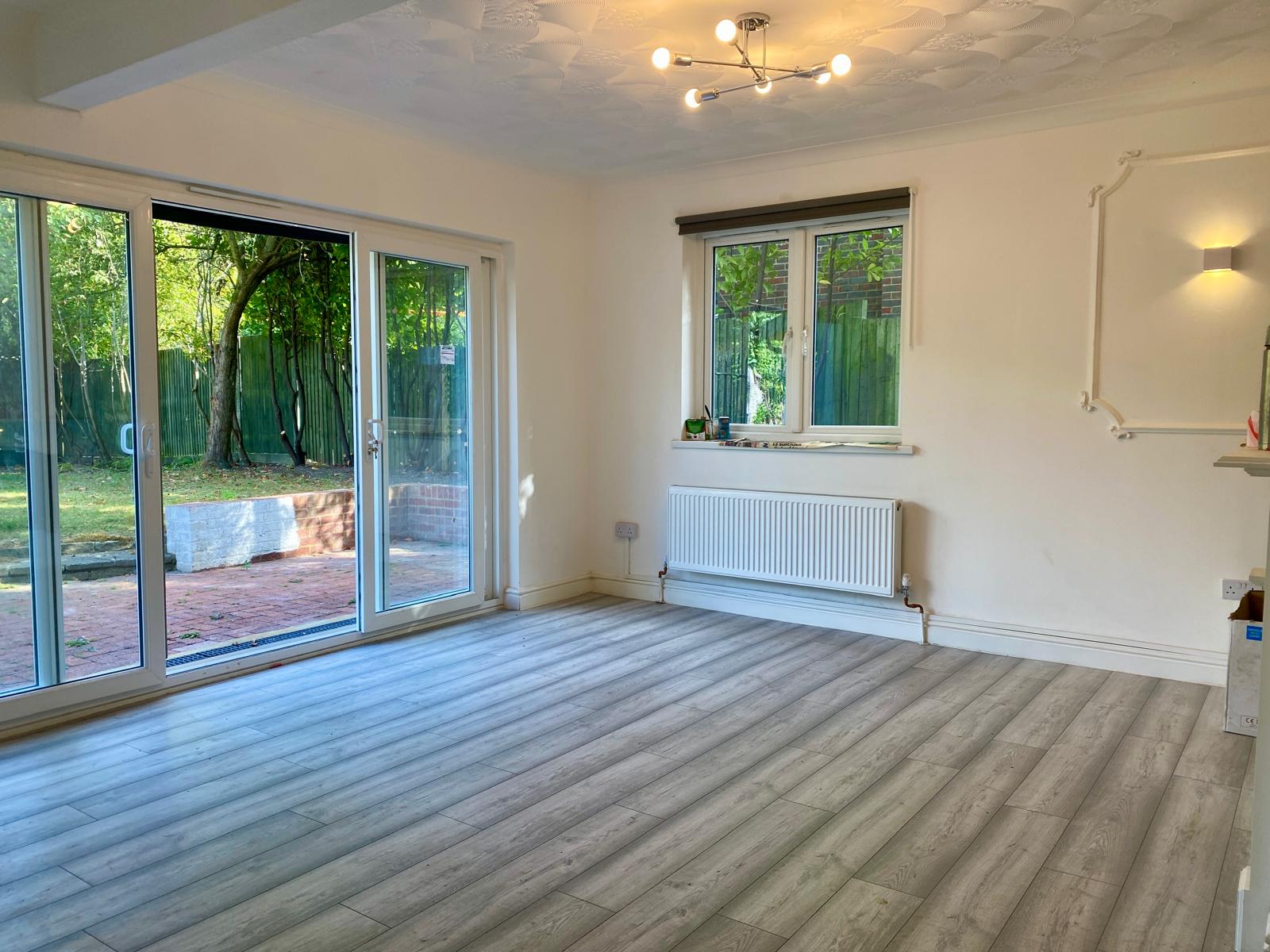 Prestigious 9-Bedroom Detached House – Brighton Road, CR5