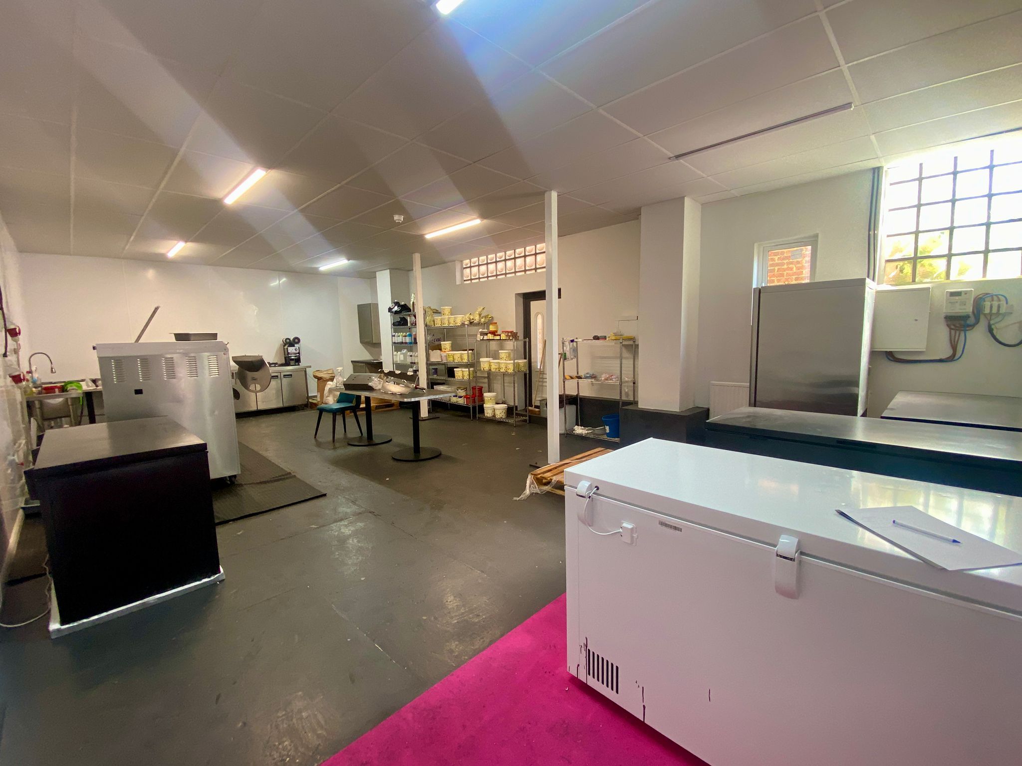 Ground Floor Office Space with Convenient Transport Connections, Thornton Heath