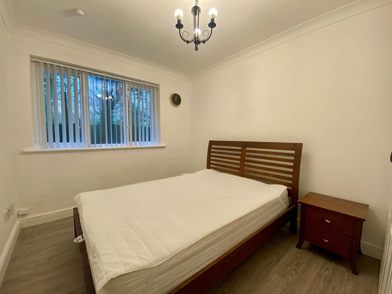 2-Bed Ground Floor Flat with Large Patio & Residents Parking – Birchend Close, CR2