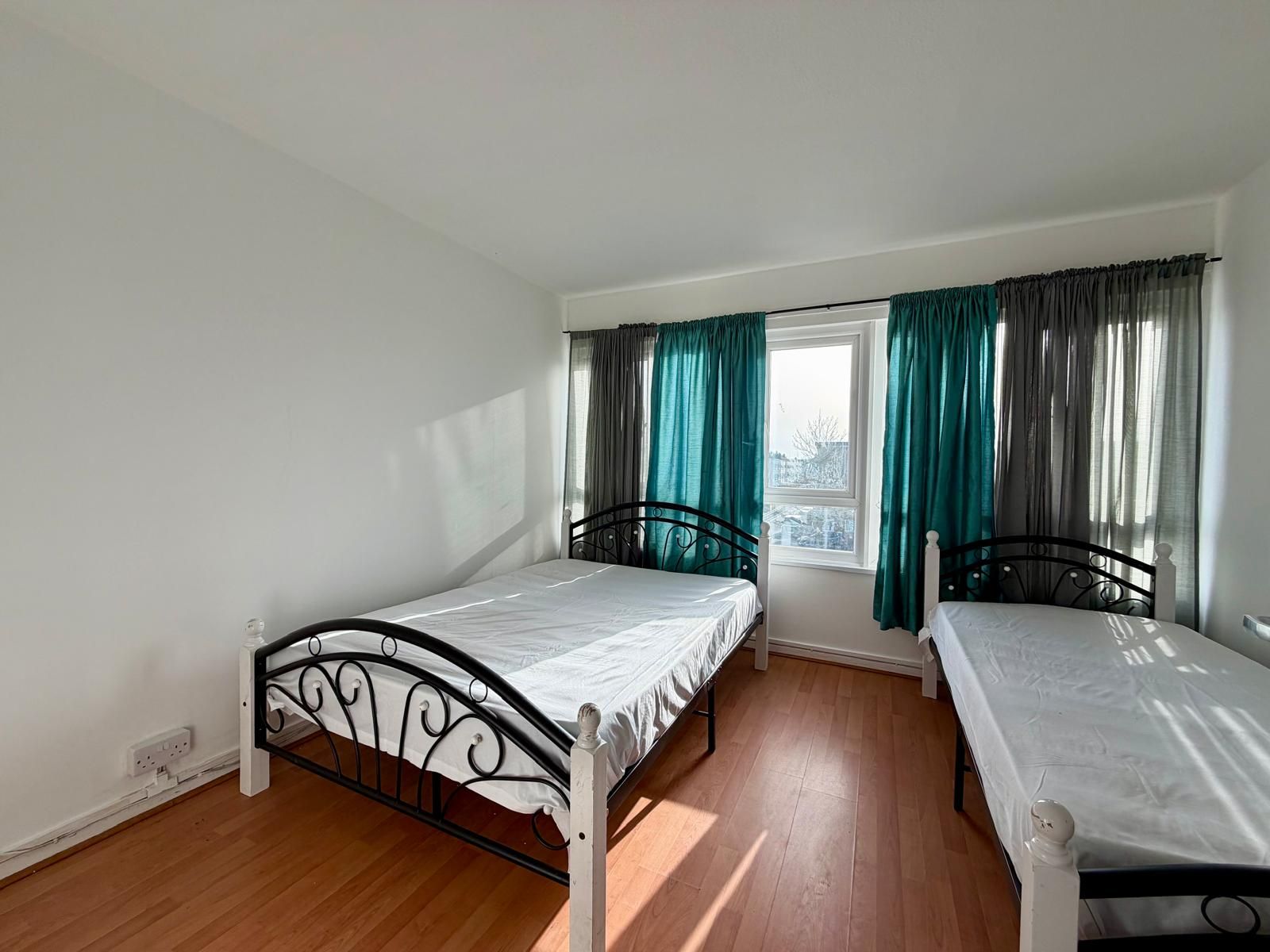 Bright Part-Furnished 2-Bed Flat to Let – Lindsey Close, CR4