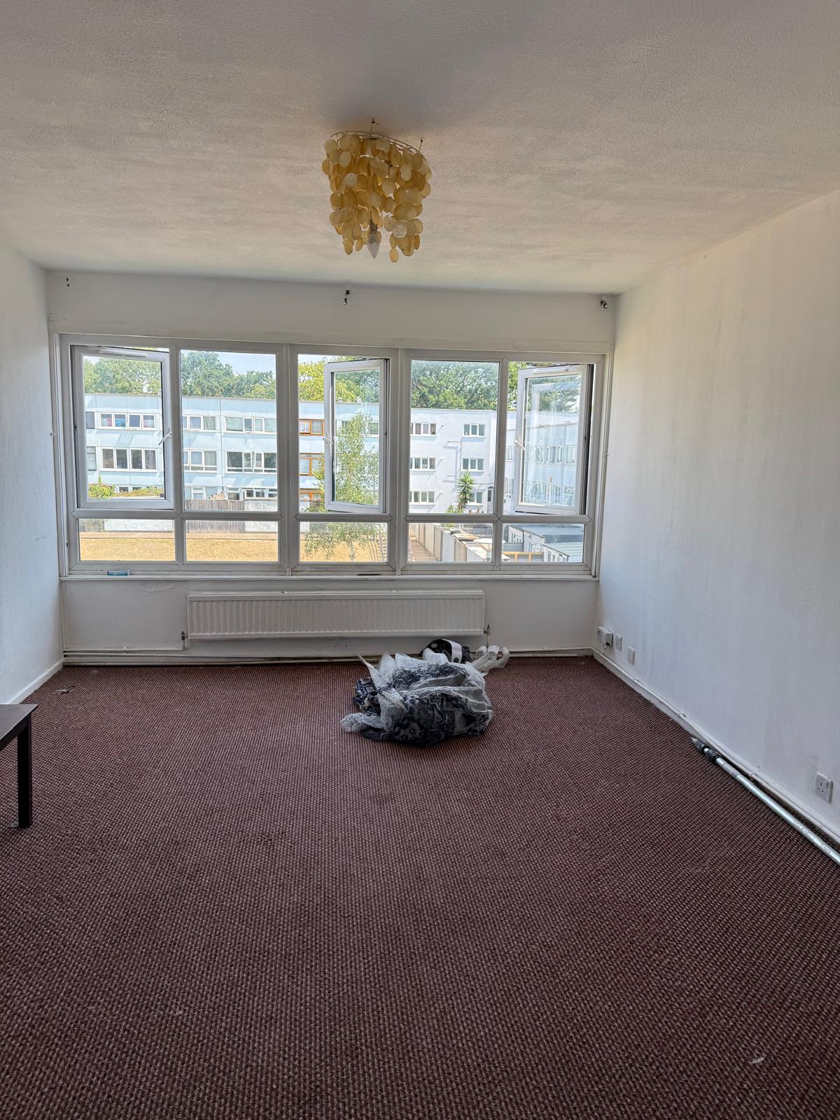 Second Floor One-Bedroom Flat, Kent Close, CR4