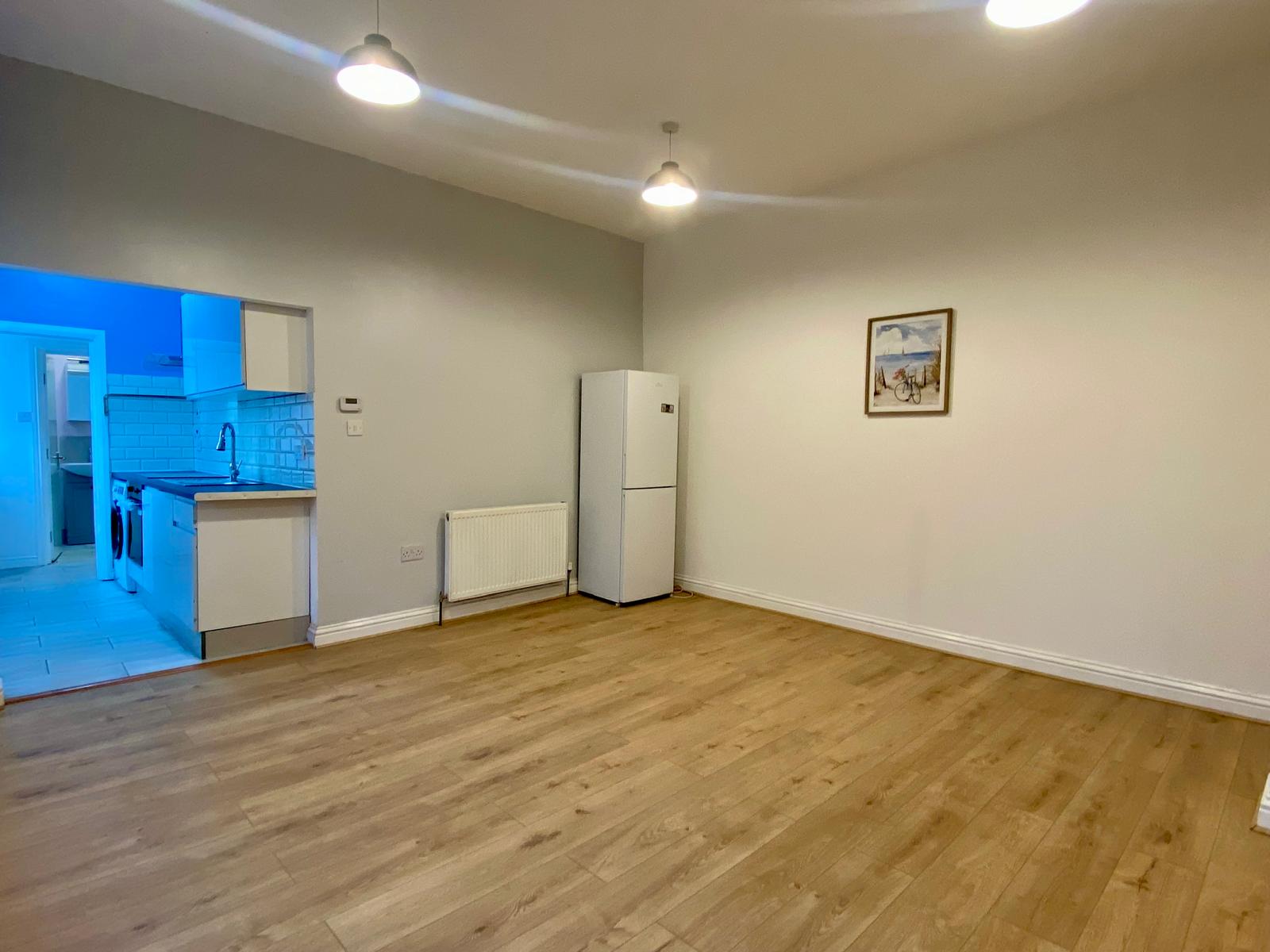 Modern 1-Bed Ground Floor Flat on Bensham Grove, CR7